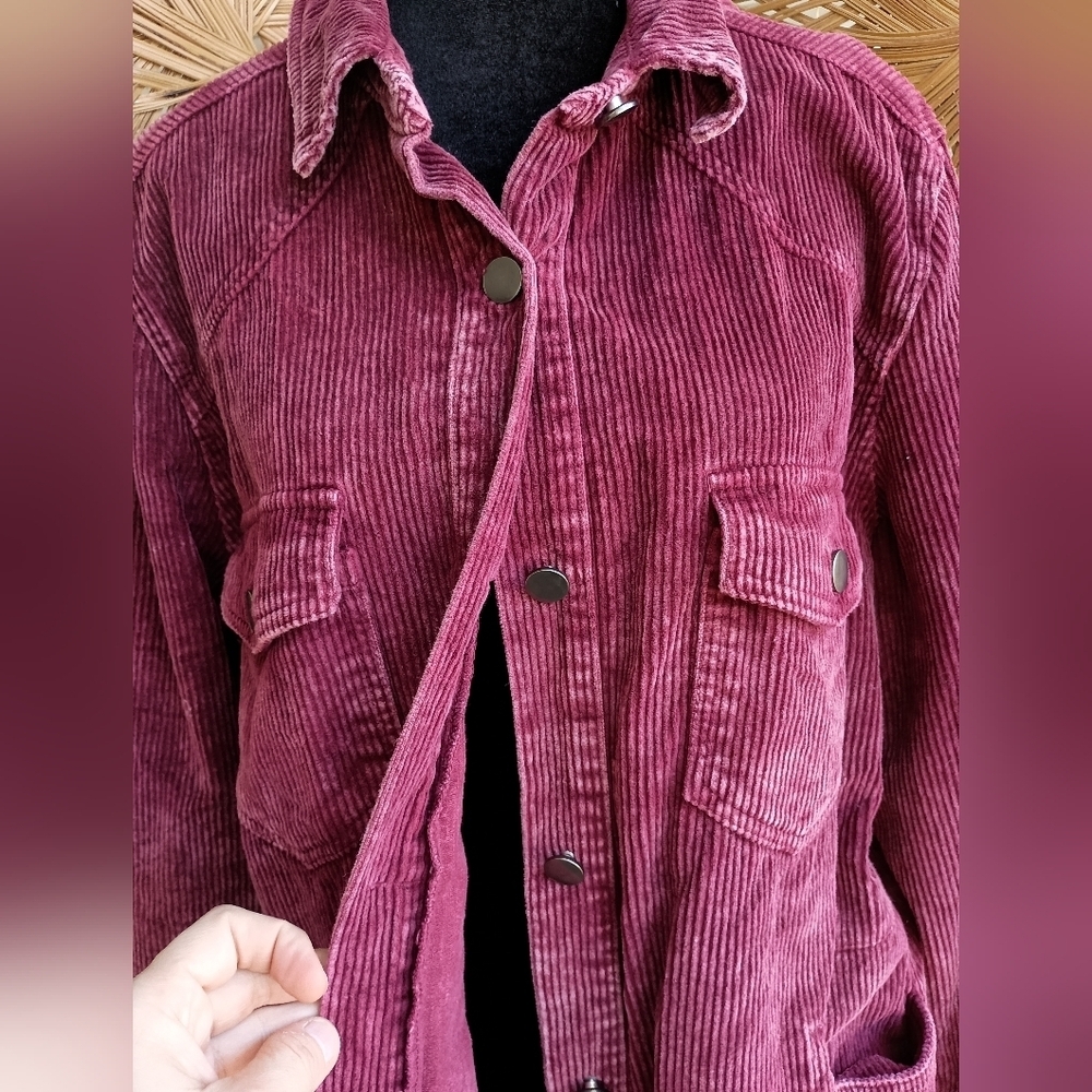 She + Sky Women's 100% Cotton Maroon Corduroy Shacket_ Med - Picture 3 of 10